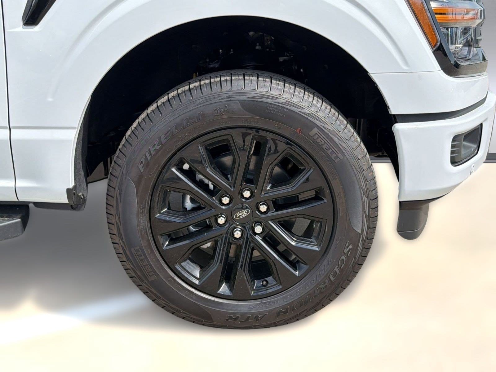 2026 Ford F-150 XLT - Photo 12