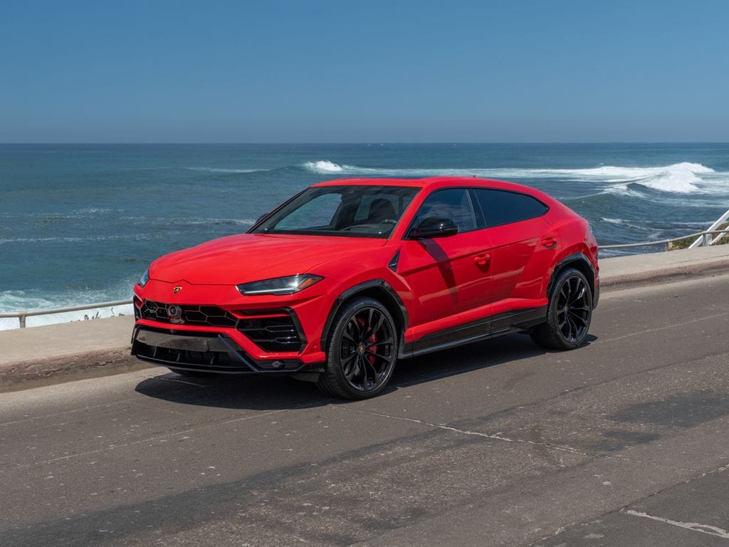 2022 Lamborghini Urus Base