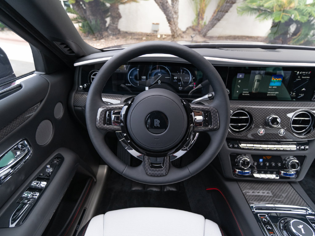 2027 Rolls-Royce Ghost Black Badge - Photo 17