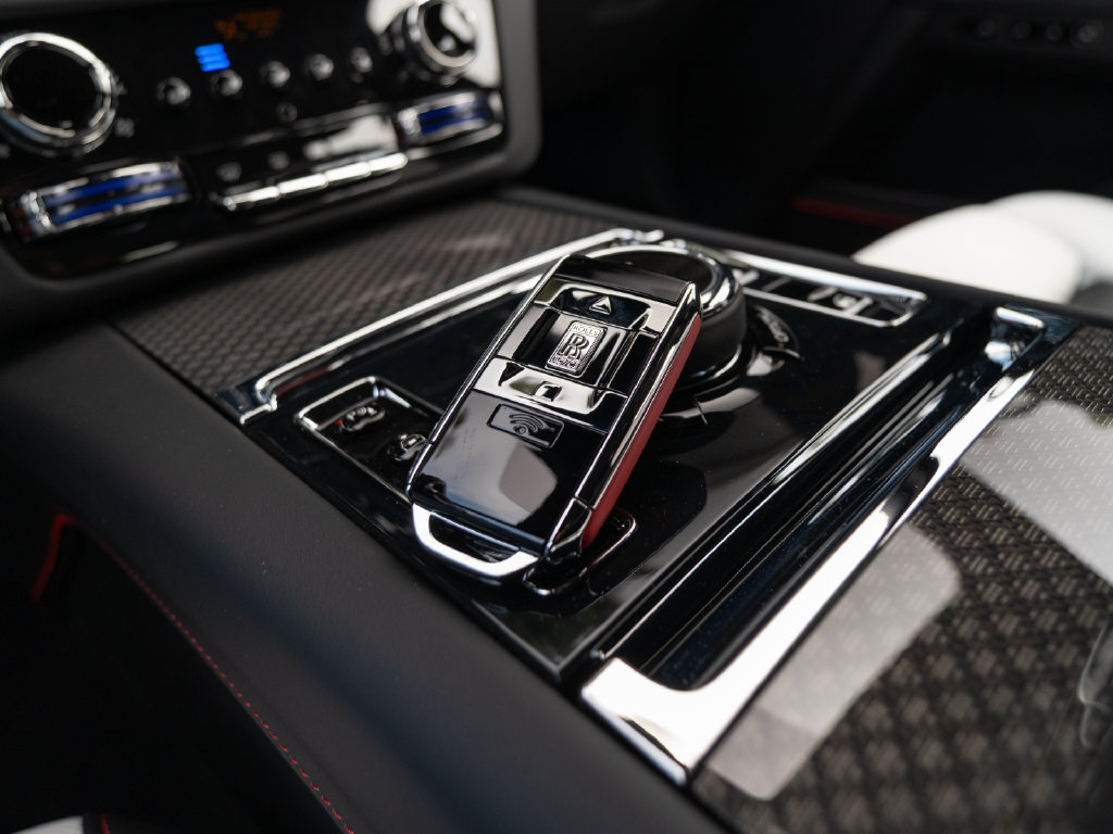 2027 Rolls-Royce Ghost Black Badge - Photo 38