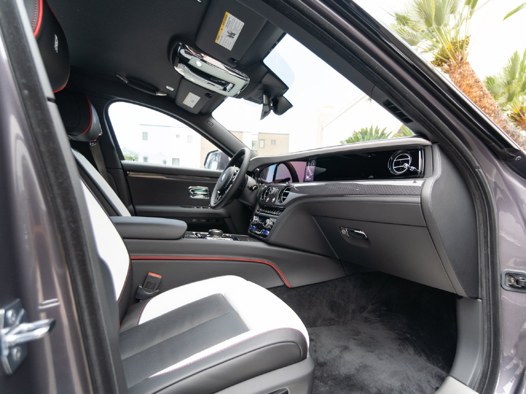 2027 Rolls-Royce Ghost Black Badge - Photo 33