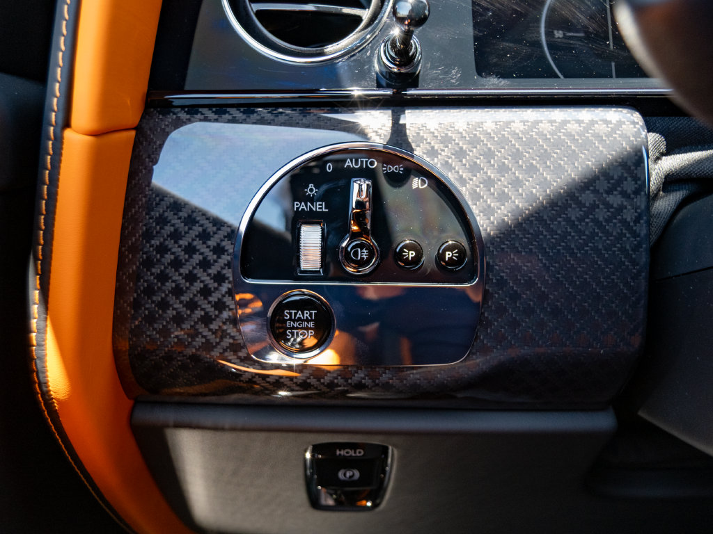 2027 Rolls-Royce Cullinan Black Badge - Photo 21