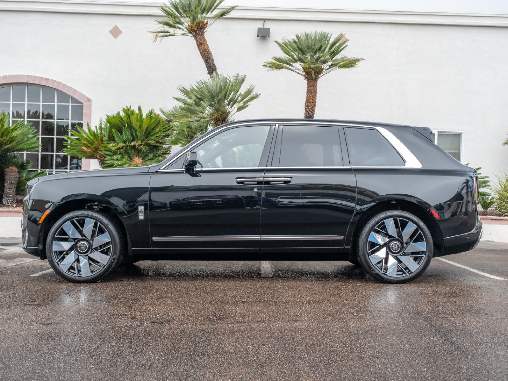 New 2027 Rolls-Royce Cullinan SUV