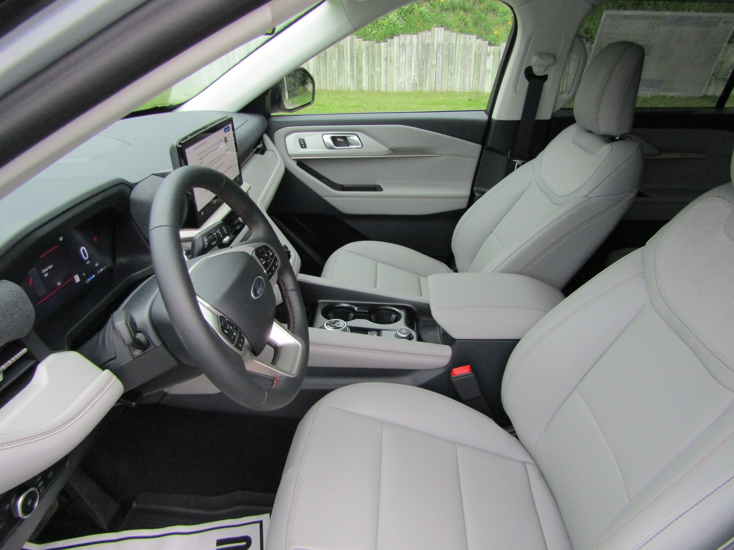 2026 Ford Explorer Active - Photo 11
