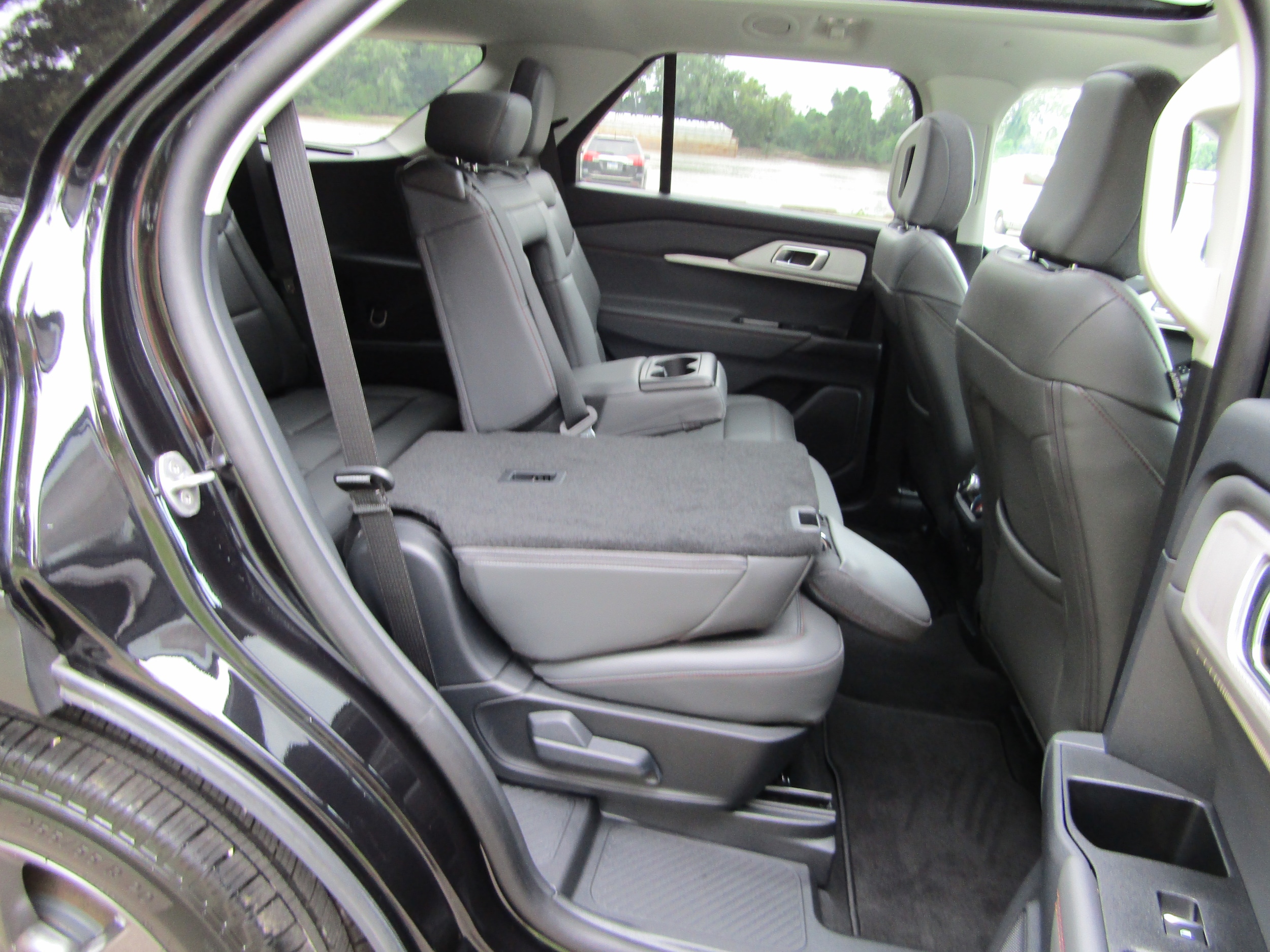 2026 Ford Explorer Active - Photo 33