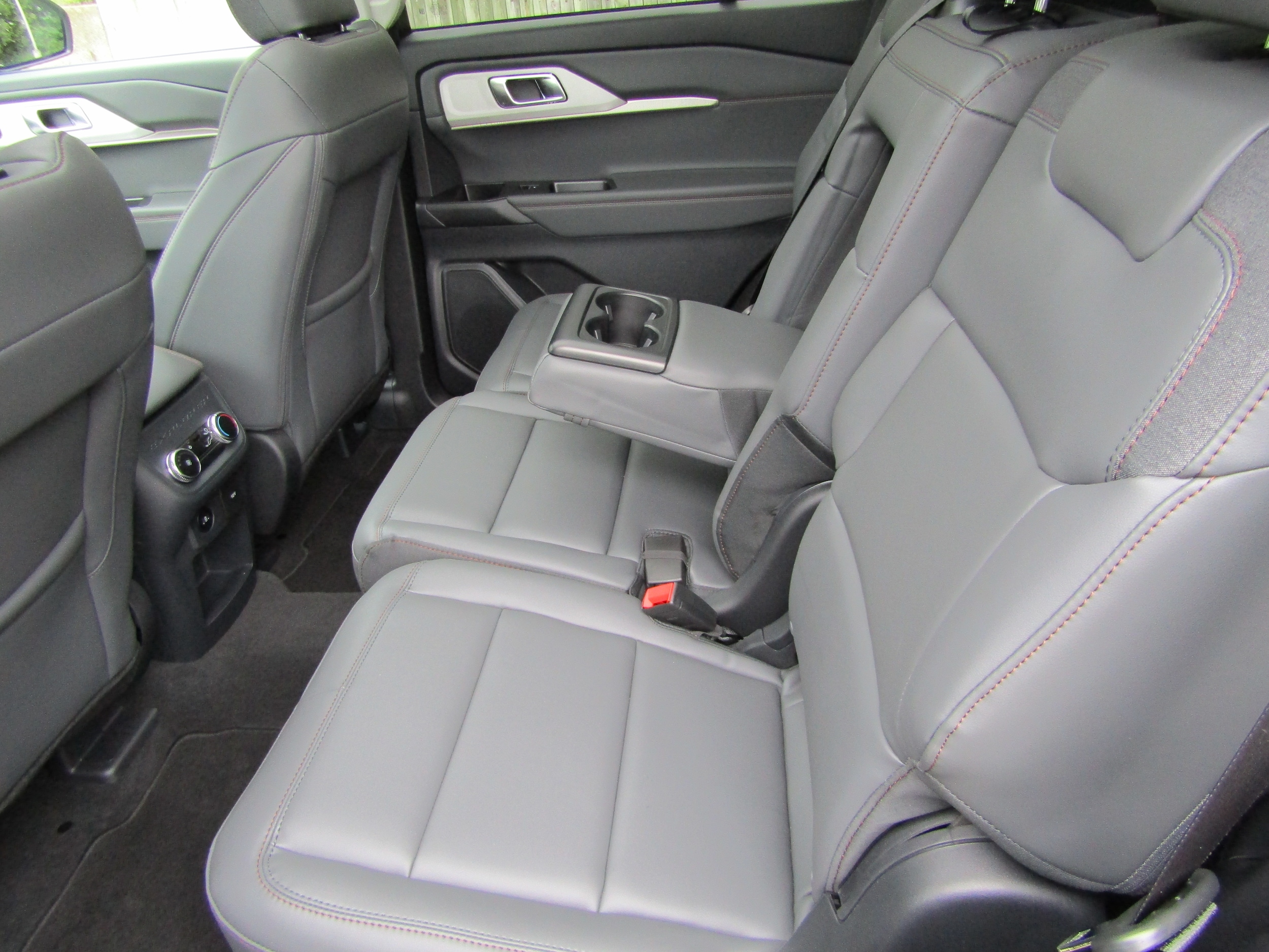 2026 Ford Explorer Active - Photo 20