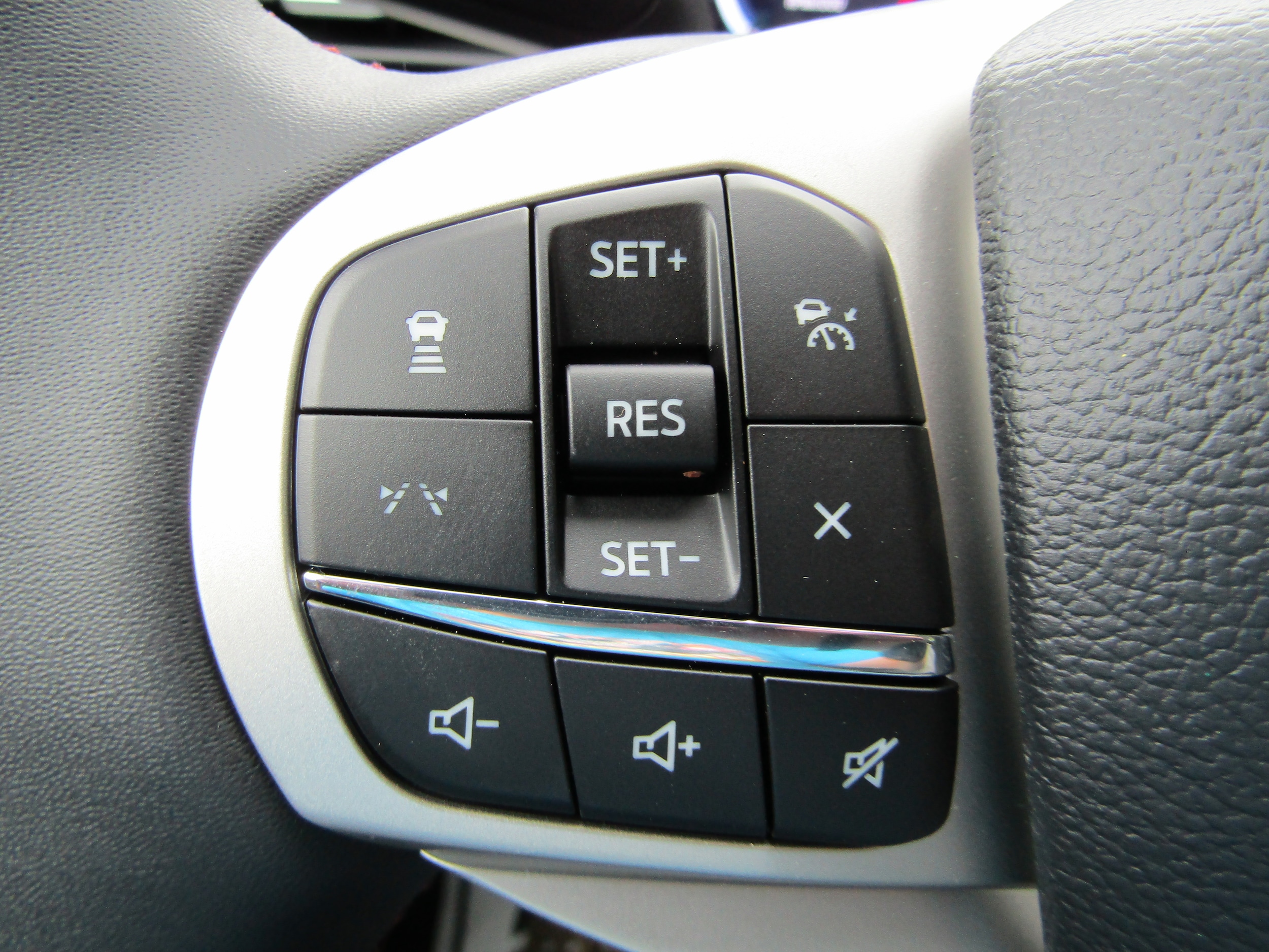 2026 Ford Explorer Active - Photo 20