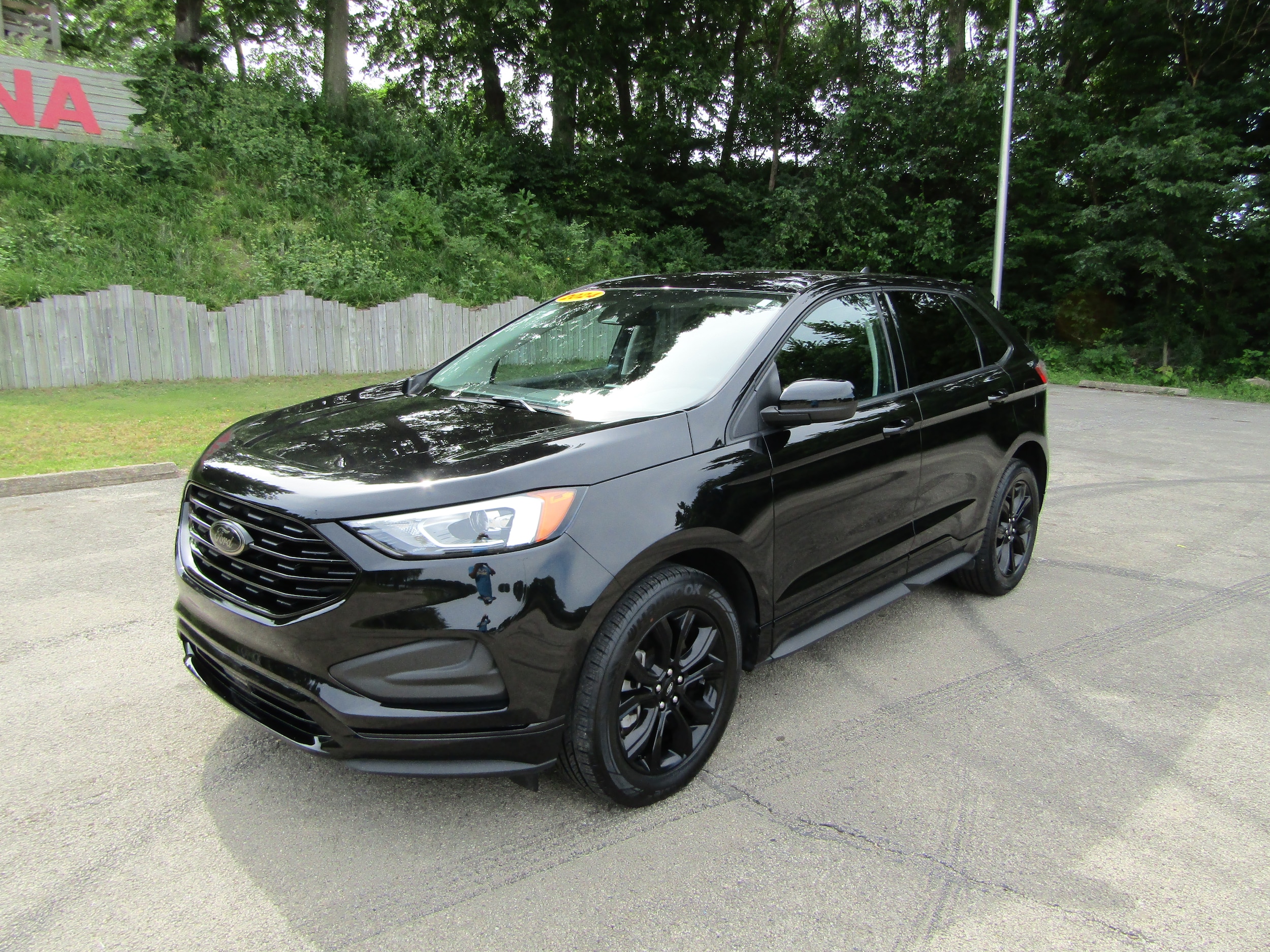 2024 Ford Edge SE - Photo 8