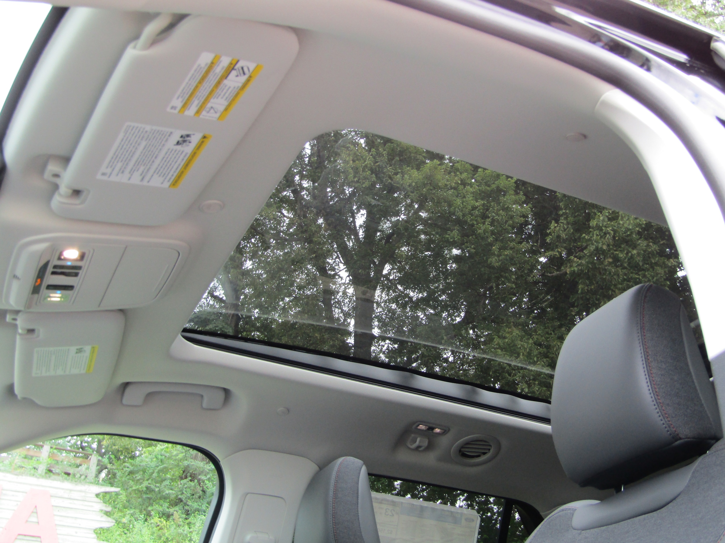 2026 Ford Explorer Active - Photo 9