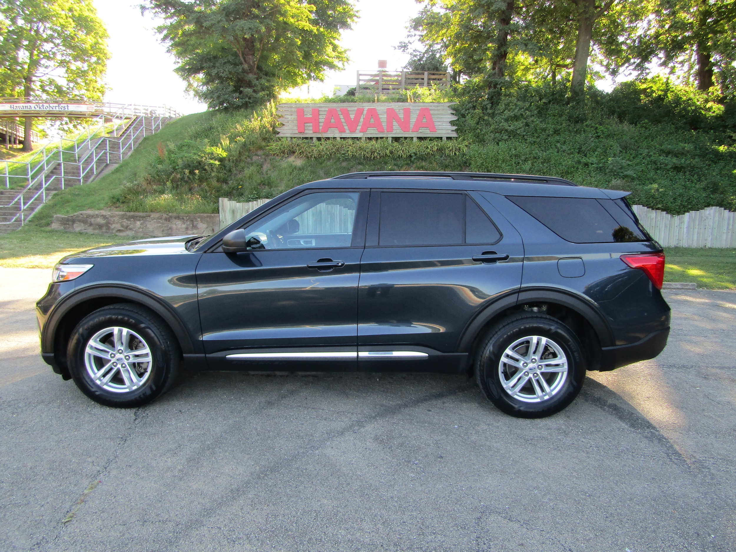 2023 Ford Explorer