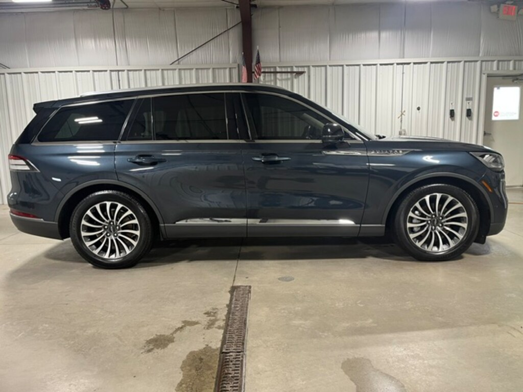 Used 2023 Lincoln Aviator Reserve AWD WAGON