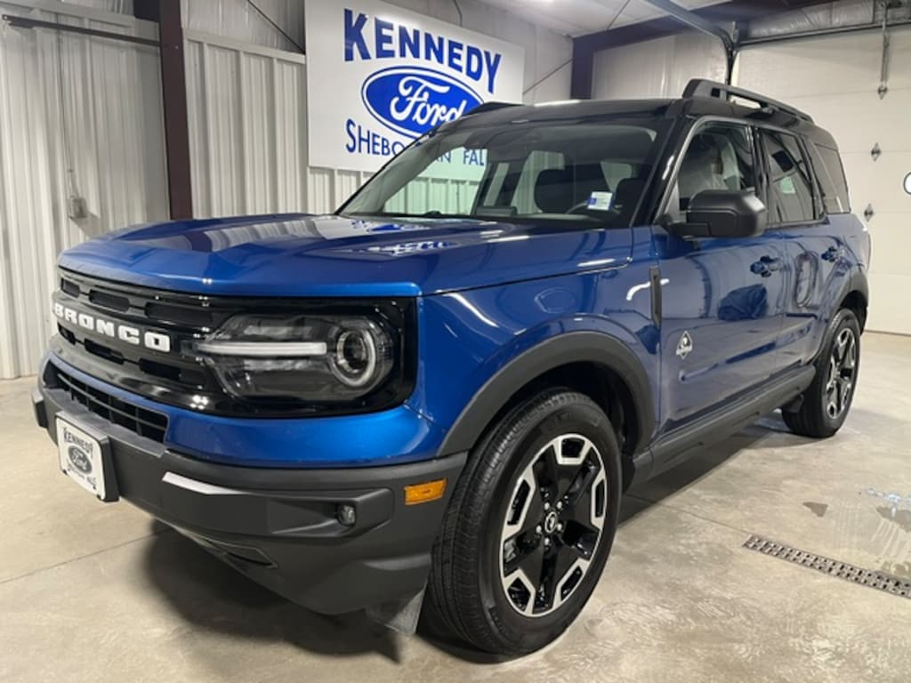 Used 2023 Ford Bronco Sport Outer Banks 4x4 WAGON