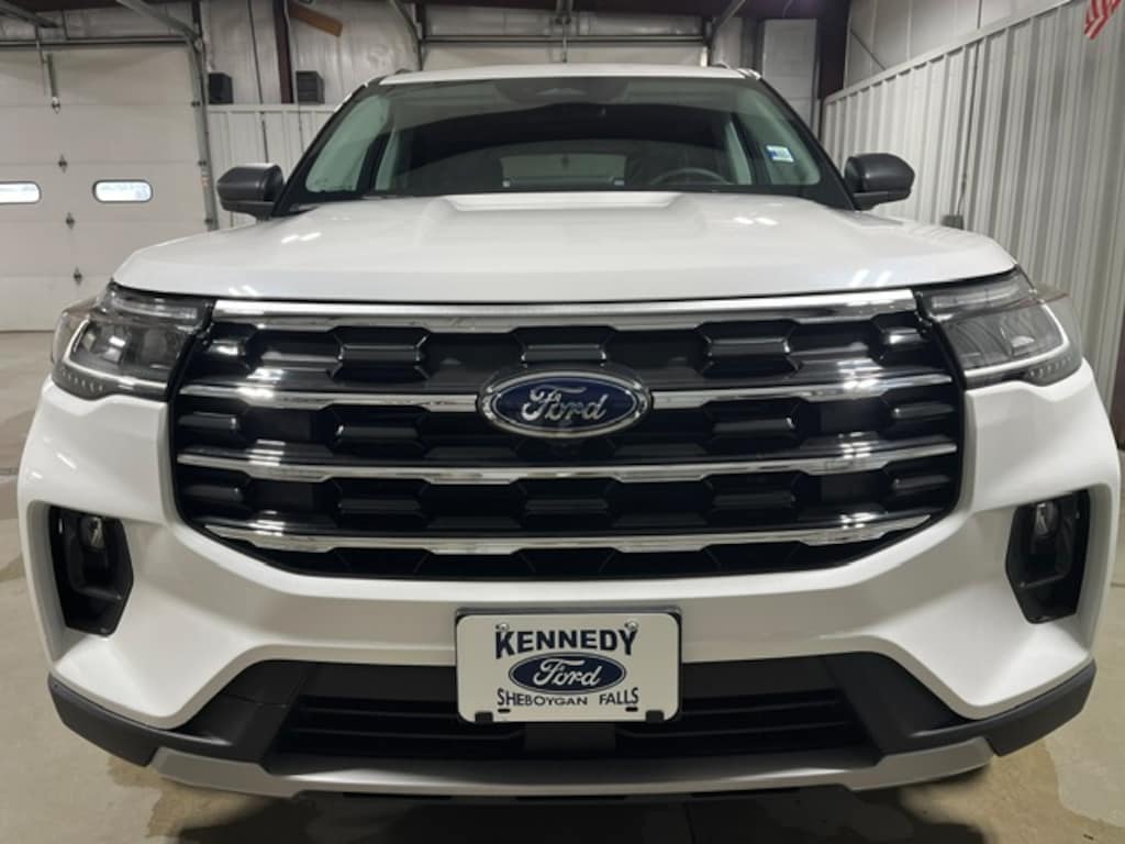 New 2026 Ford Explorer Active 4WD WAGON