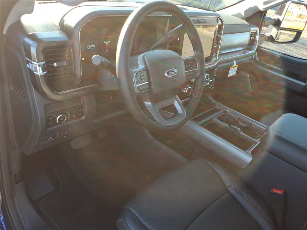 New 2026 Ford F-250 Super Duty Lariat 4x4 Lariat Crew Cab 6.8 ft. SB Pickup