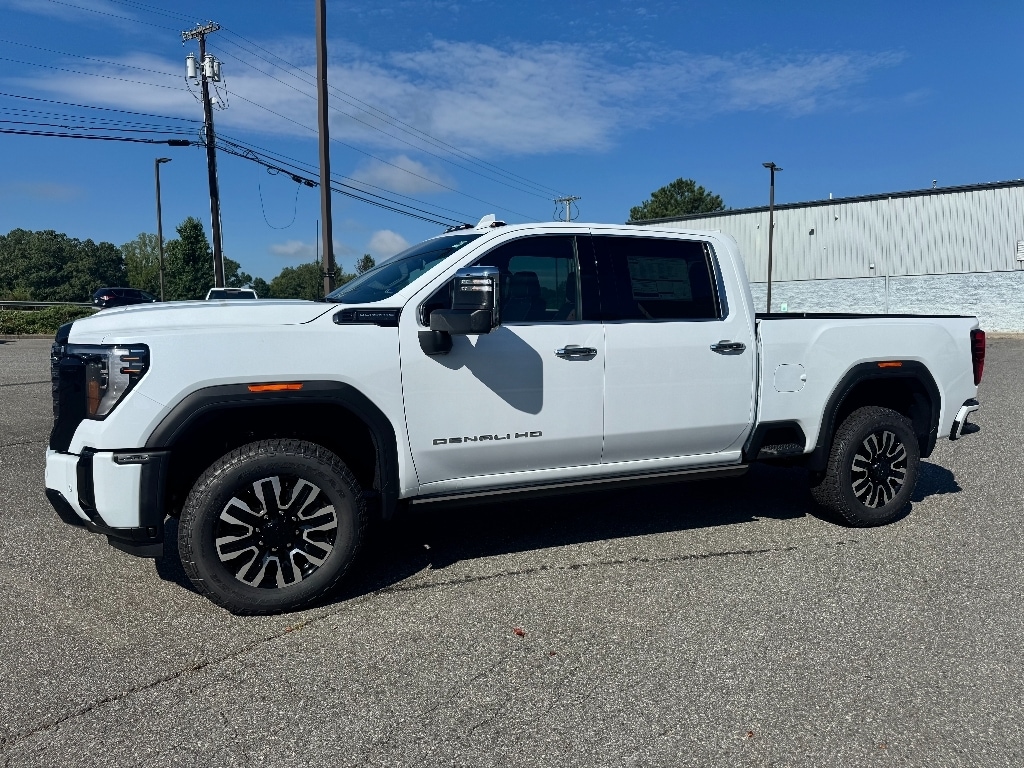 New 2026 GMC Sierra 2500HD Denali Ultimate 4x4 Denali Ultimate Crew Cab SB