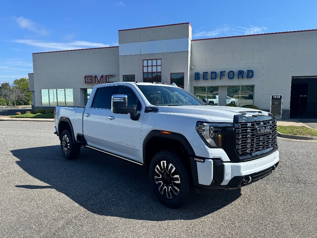New 2026 GMC Sierra 2500HD Denali Ultimate 4x4 Denali Ultimate Crew Cab SB