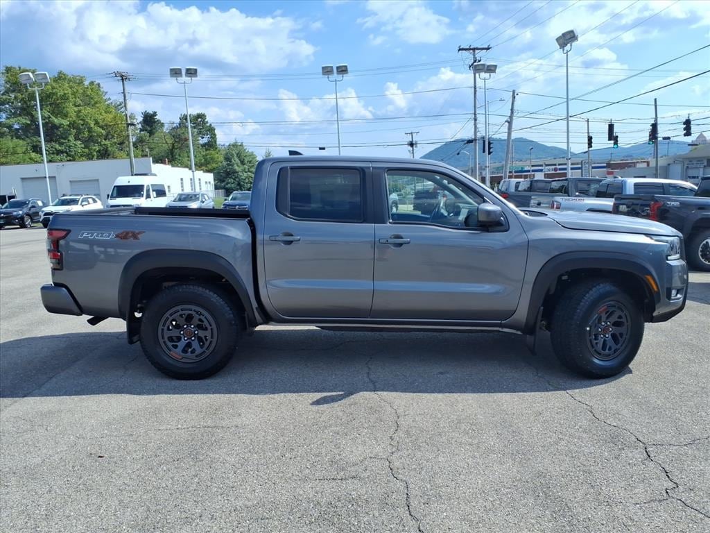 Used 2026 Nissan Frontier Pro-4X Cab; Crew