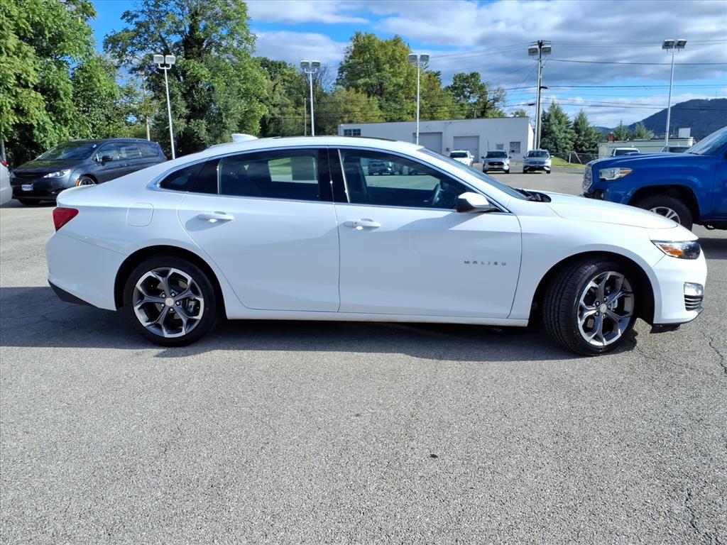 Used 2024 Chevrolet Malibu LT (1LT) Sedan
