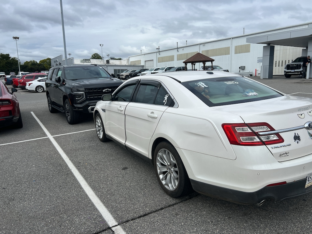 Used 2017 Ford Taurus Limited Sedan
