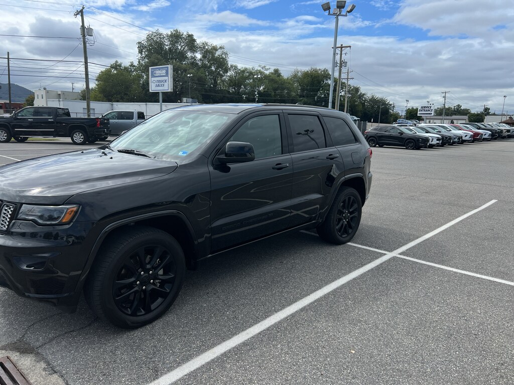 Used 2022 Jeep Grand Cherokee WK Laredo X Sport Utility