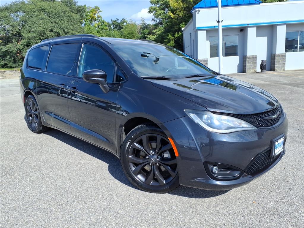 2019 Chrysler Pacifica Touring Plus