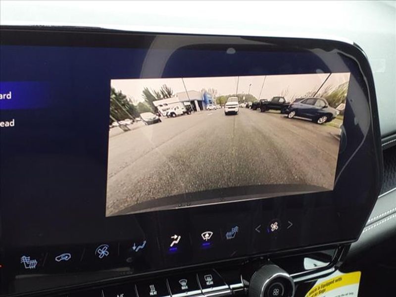 2024 Chevrolet Blazer EV LT - Photo 16