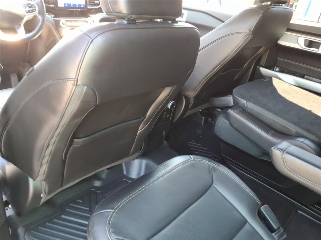 2023 Ford Explorer Limited - Photo 15