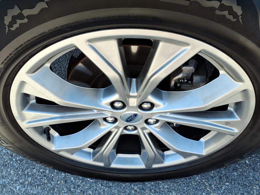 2023 Ford Explorer Limited - Photo 10
