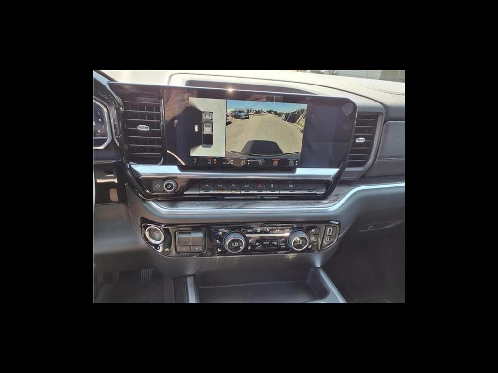 2025 Chevrolet Silverado 1500 LTZ - Photo 15