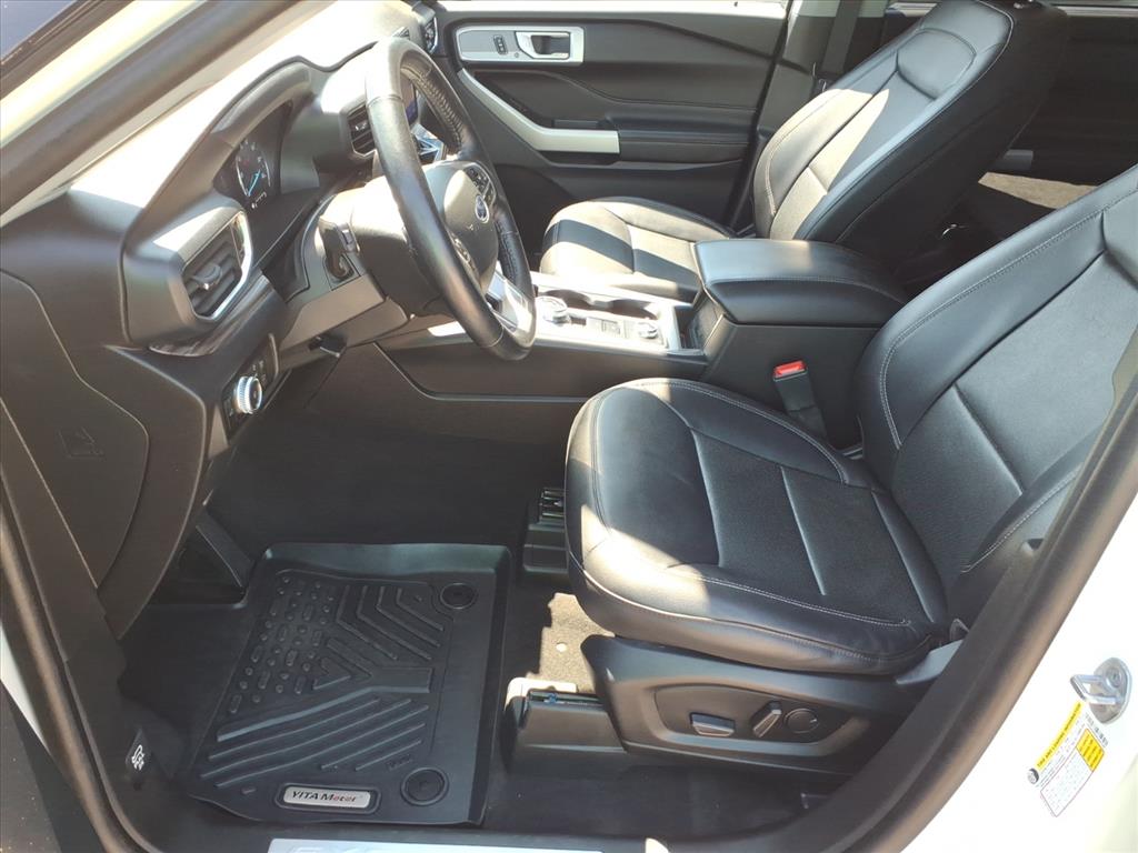 2023 Ford Explorer Limited - Photo 11