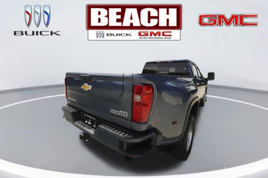 Used 2024 Chevrolet Silverado 3500 HD High Country Truck Crew Cab