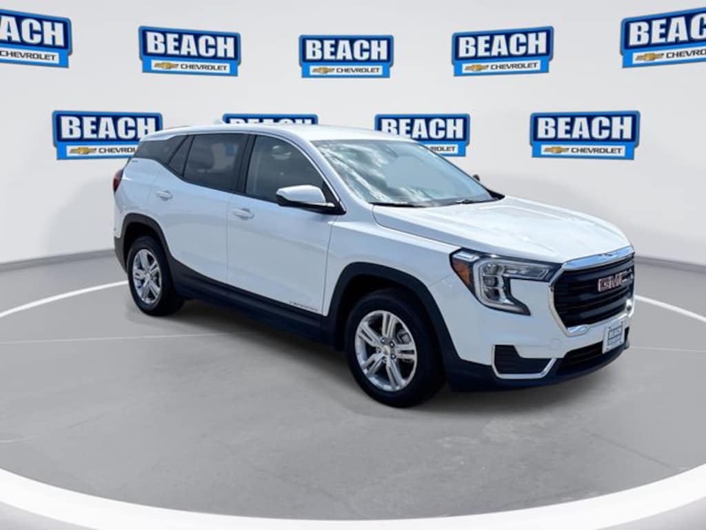 Used 2024 GMC Terrain SLE SUV