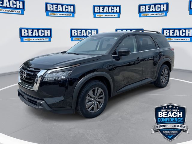 Used 2025 Nissan Pathfinder SV SUV