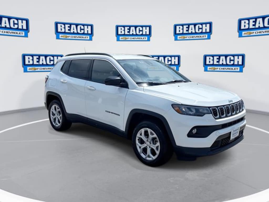 Used 2024 Jeep Compass Latitude SUV