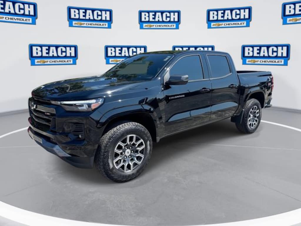 Used 2025 Chevrolet Colorado Z71 Truck Crew Cab