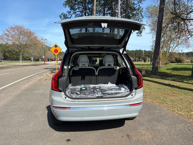 2026 Volvo XC90 Ultra - Photo 18