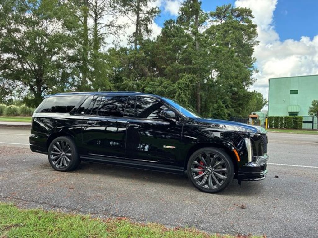 Used 2025 Cadillac Escalade ESV V-Series SUV