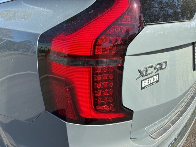 2026 Volvo XC90 Ultra - Photo 13