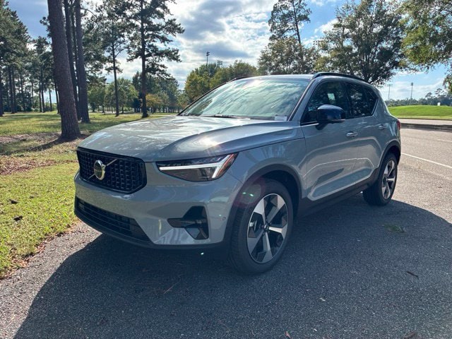 2026 Volvo XC40 Plus