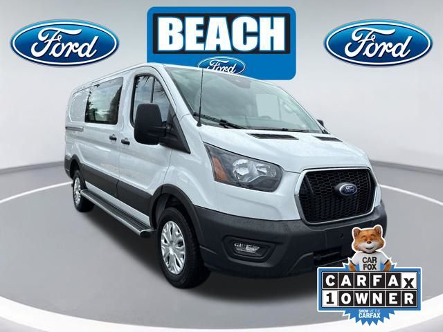  Ford Transit-250 Cargo