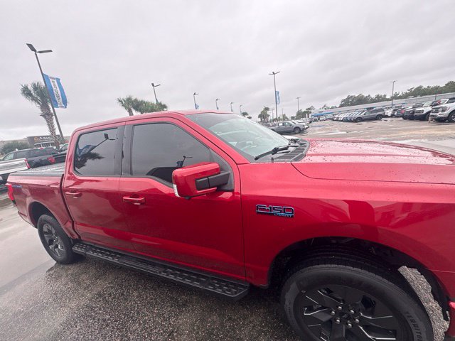 Used 2024 Ford F-150 Lightning Lariat Truck