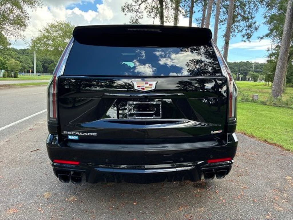 Used 2025 Cadillac Escalade ESV V-Series SUV