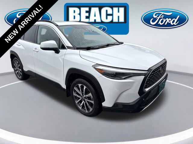 Used 2022 Toyota Corolla Cross XLE SUV