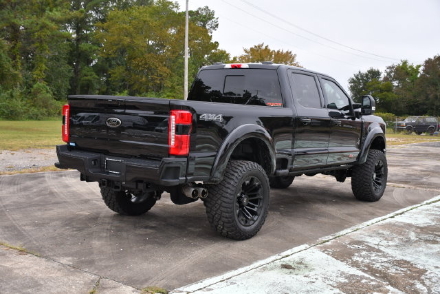Used 2025 Ford F-250SD Lariat Truck