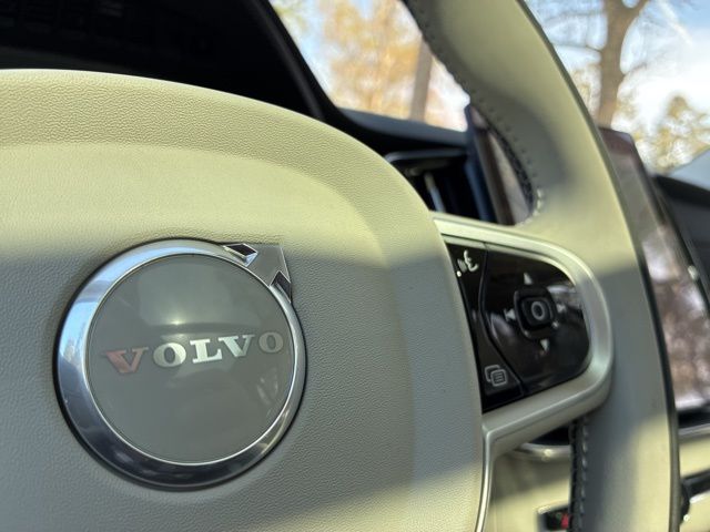 2026 Volvo XC90 Ultra - Photo 28
