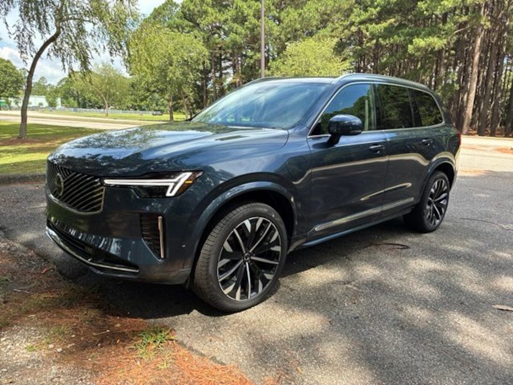 New 2026 Volvo XC90 plug-in hybrid T8 Ultra 7-Seater SUV