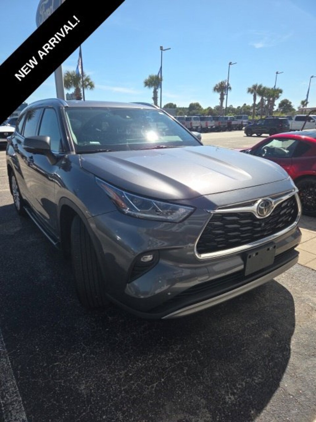 Used 2023 Toyota Highlander SUV
