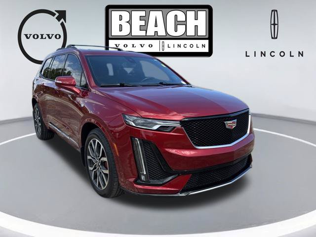  Cadillac XT6