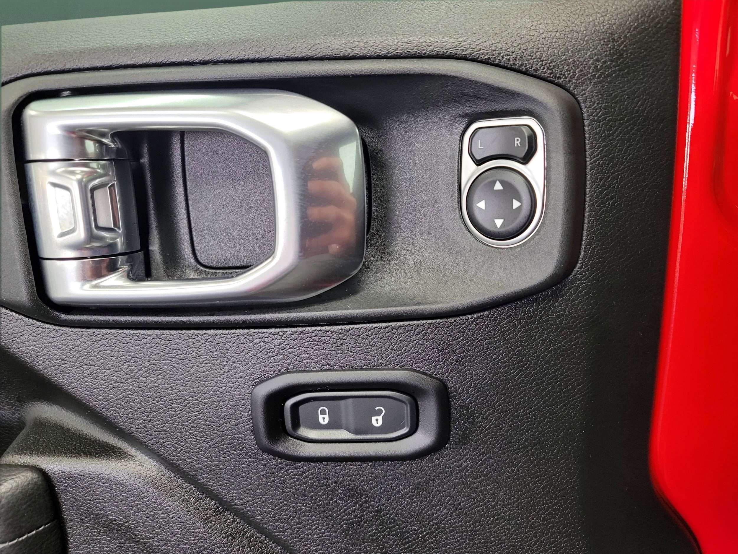 2026 Jeep Wrangler 2-Door Willys - Photo 20