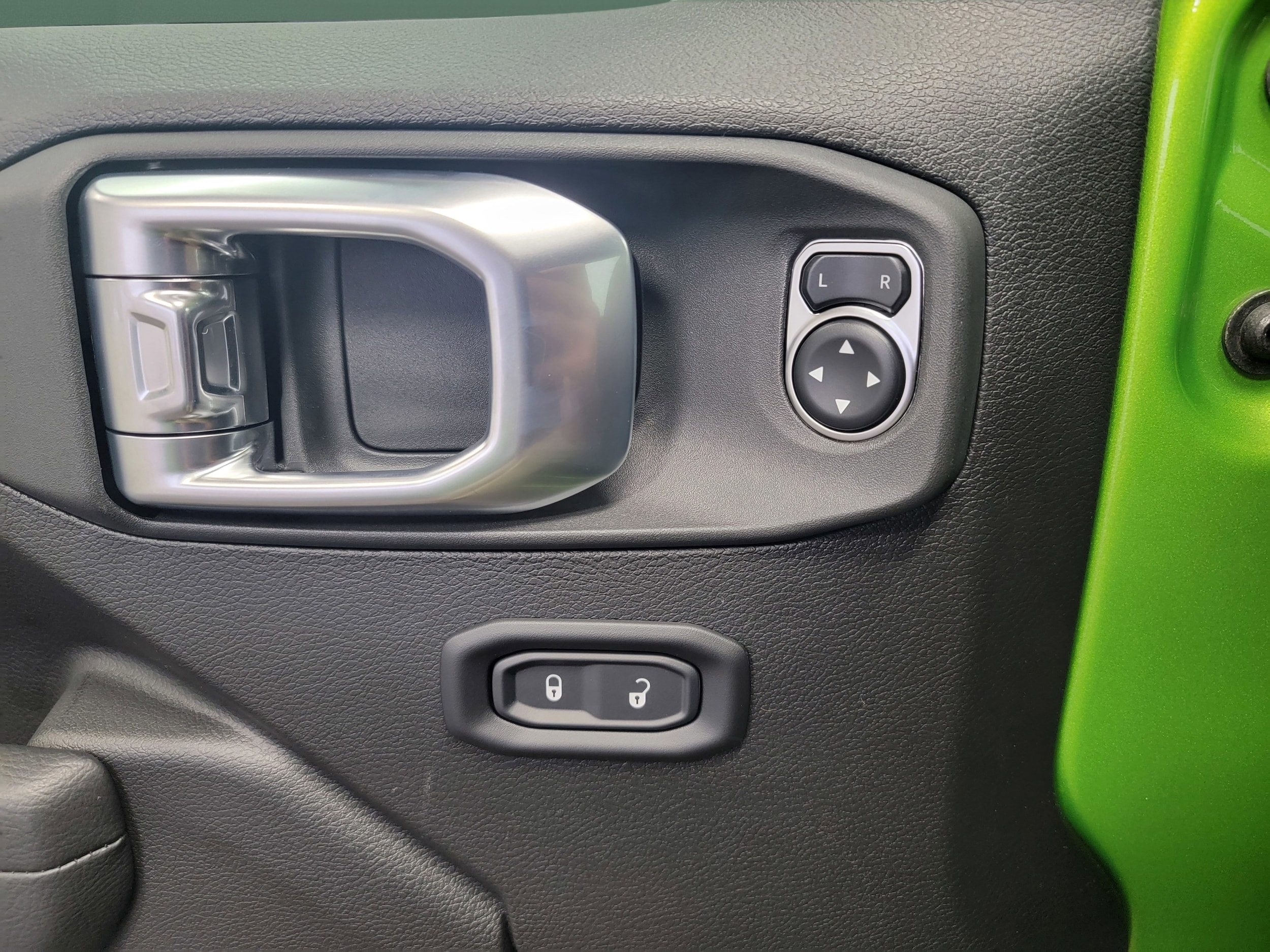 2026 Jeep Wrangler 2-Door Willys - Photo 22
